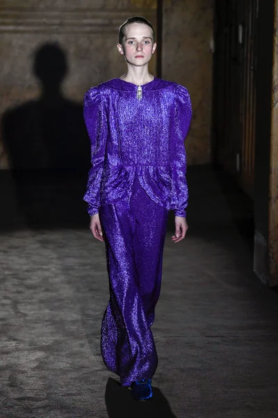 Look 5